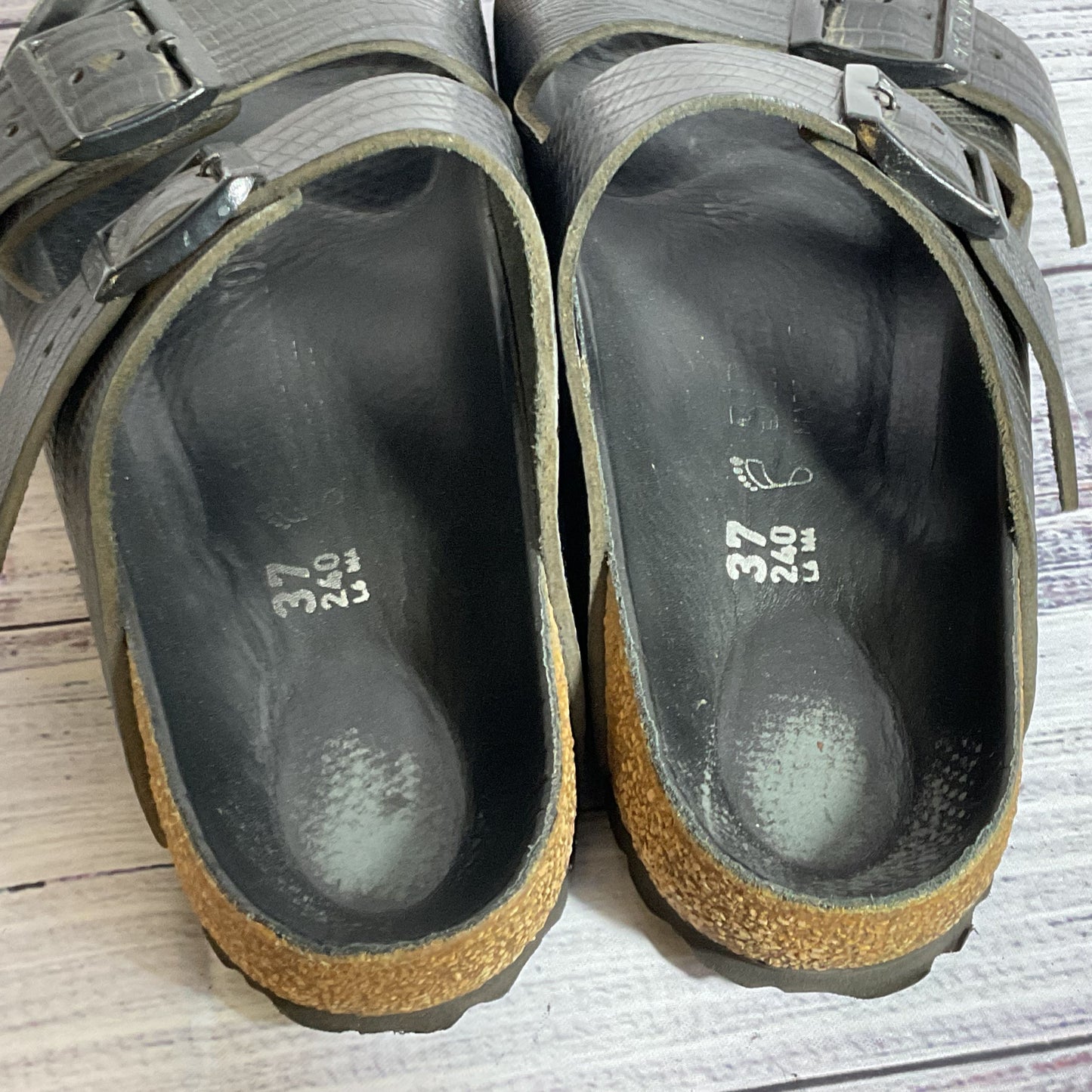 BIRKENSTOCK Arizona BS Unisex Black Faux Snake Slide Sandals- SZ 4M/6W