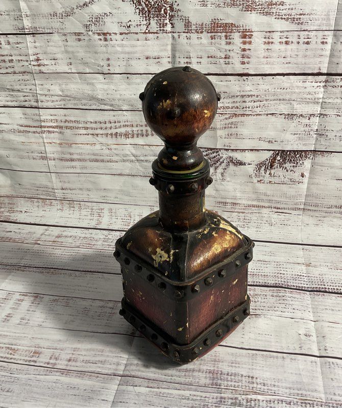 Decorative Display Leather Clad Drinks Decanter Bottle Made In Italy 11"