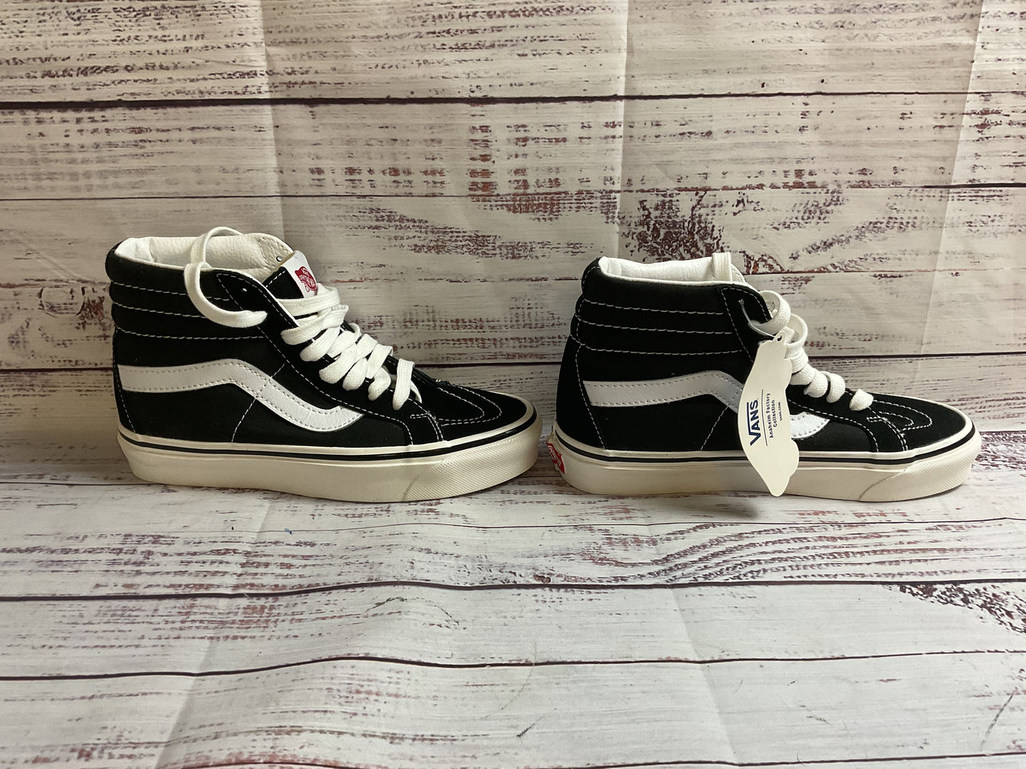 VANS Style 38 Black Sneakers Shoes Women 5.5