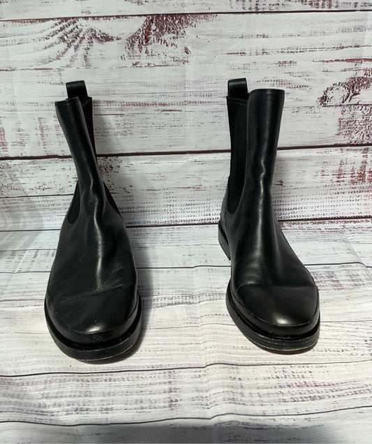 Women's Vince Black Ankle Boot Size 6 Retail $300