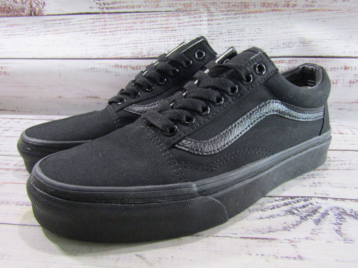 VANS Old Skool Women's Black Low Top Sneakers Size 8
