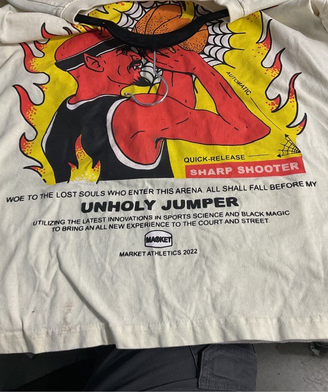 Men's Market Unholy Jumper Graphic T-Shirt White Size M