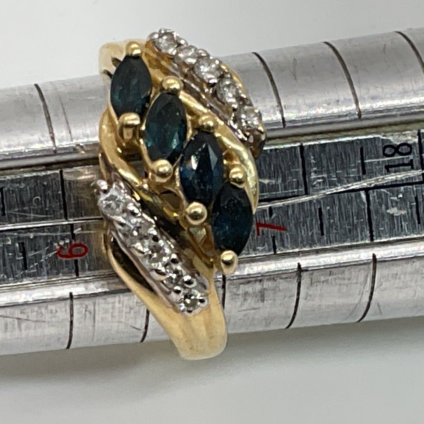 14K Yellow Gold Diamond & Sapphire SZ 6 Ring- 4.17g
