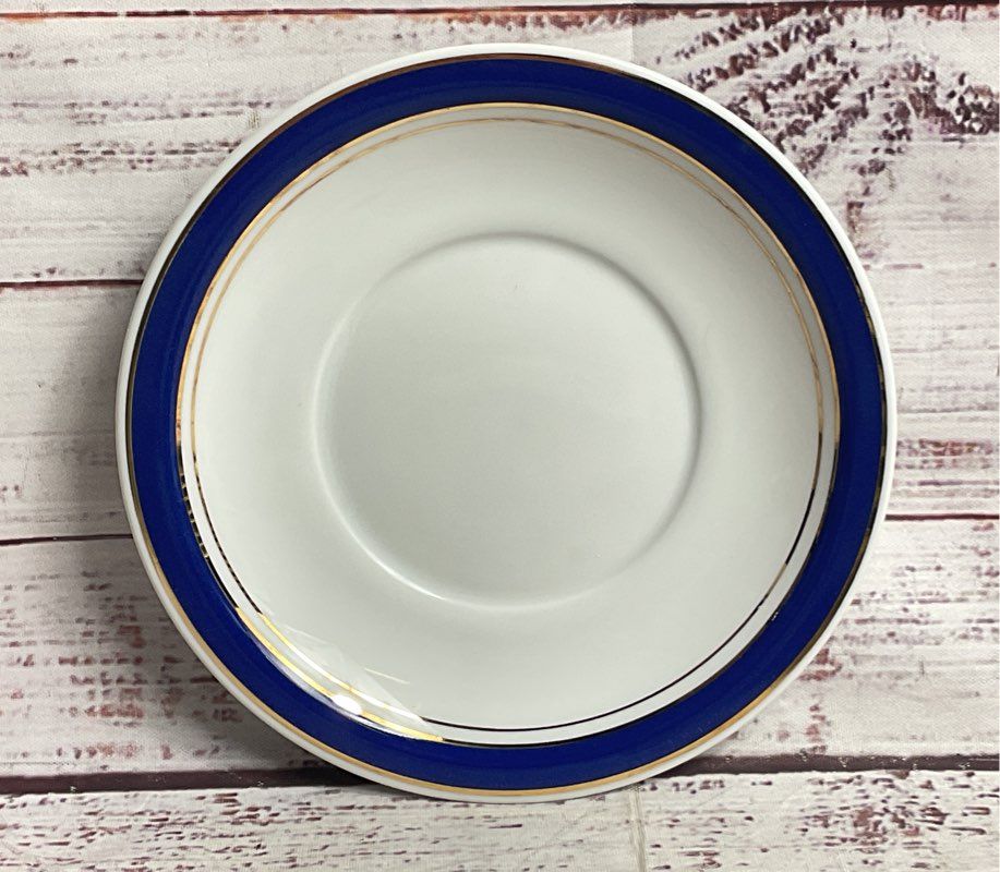 Crown Porcelain Prestige 6" Set of 8 Rim Saucers White Blue