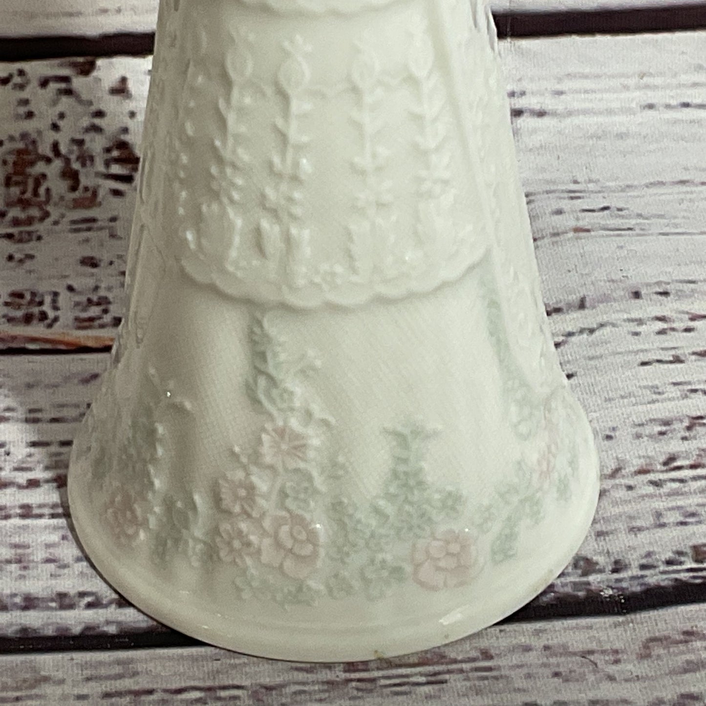 VTG. LLADRO Bridal Bell Porcelain Figurine- 8.25"