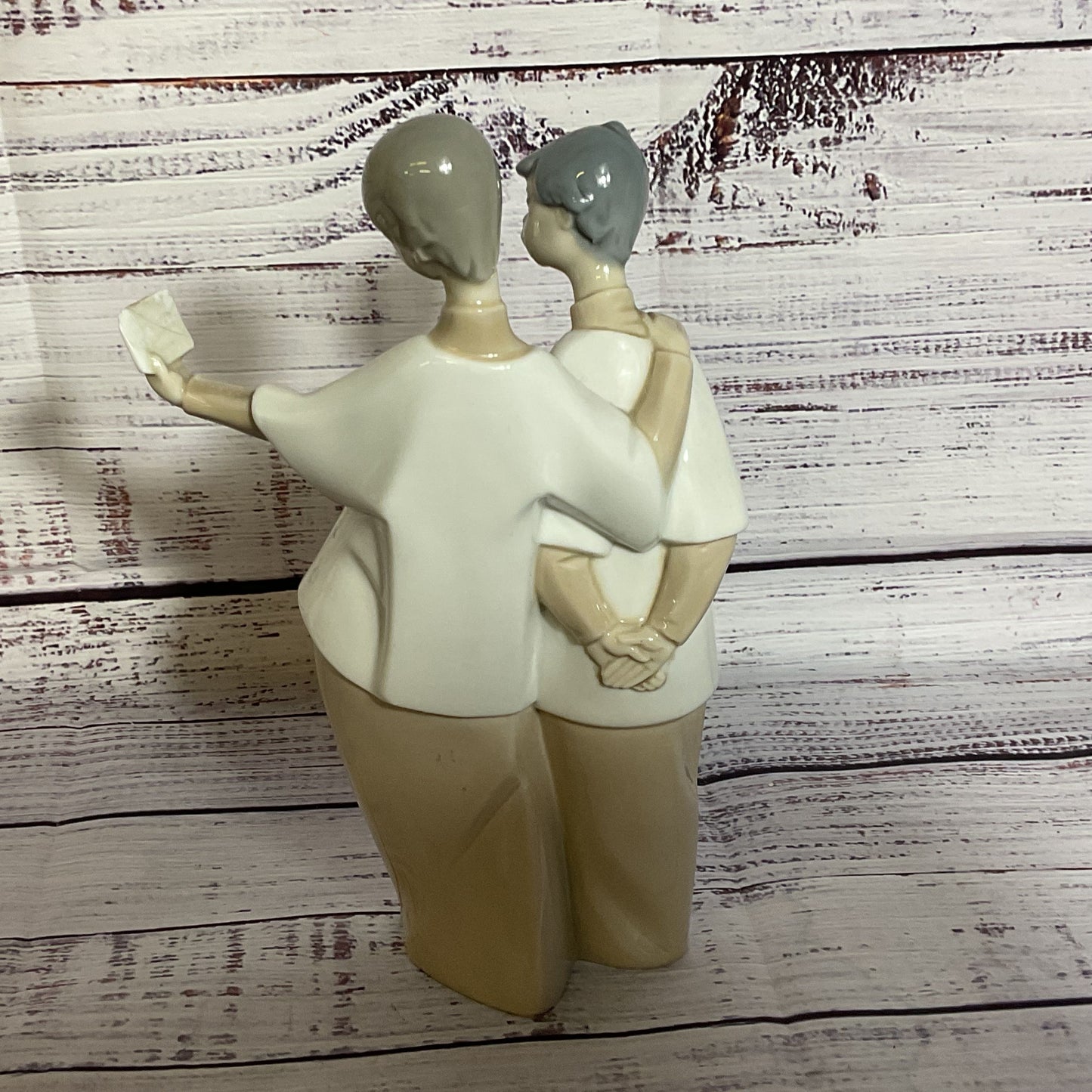 VTG. LLARDO Boys Choir Glossy Porcelain Figurine- 8"