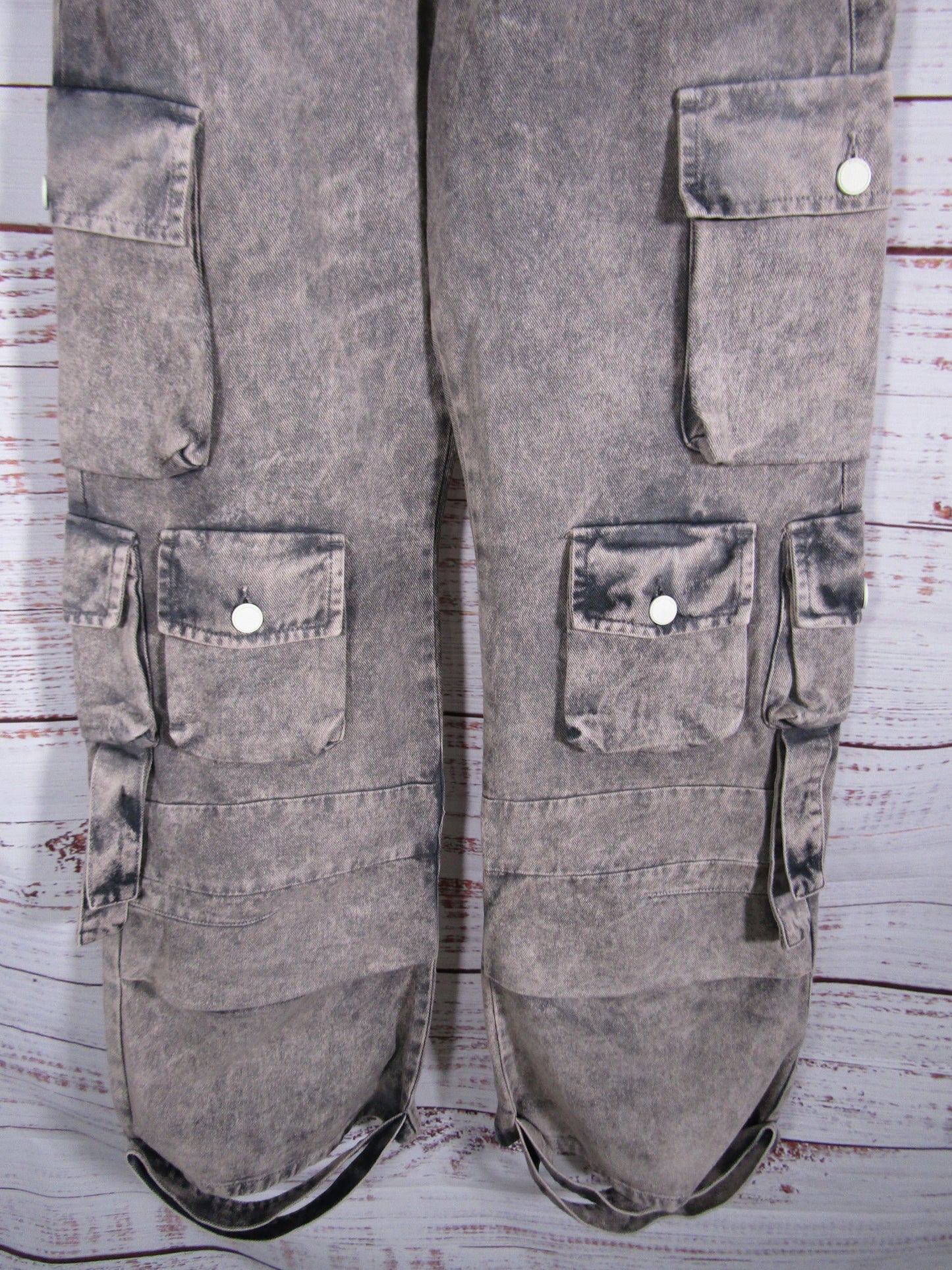 Undergold Women's Washed Brown Multi-Pocket Cargo Jeans Size L