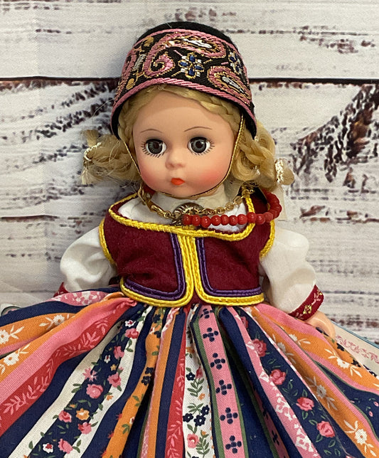 Madame Alexander Vintage Latvia #527 Collectible Doll