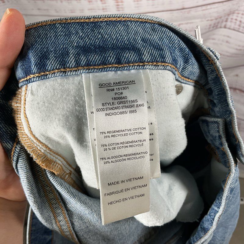 NWT Good American Good Standard Straight Leg Mid Indigo Denim Jeans - Size 8