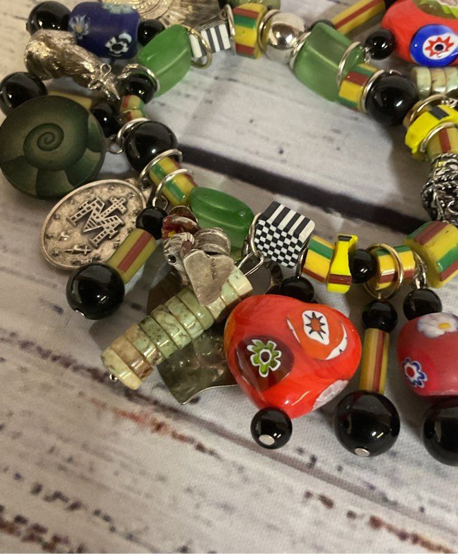 Elastic Charm Bracelet Silver Glass & Stone Charms