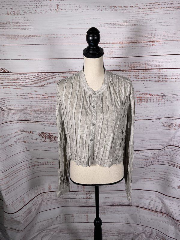 John Varvatos Crop Ruffle Stripe Button Long Sleeve Top Size L Grey