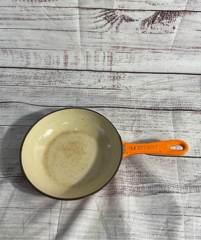 Vintage Le Creuset 6 1/2" Small Skillet Frying Pan Enameled Cast Iron Orange