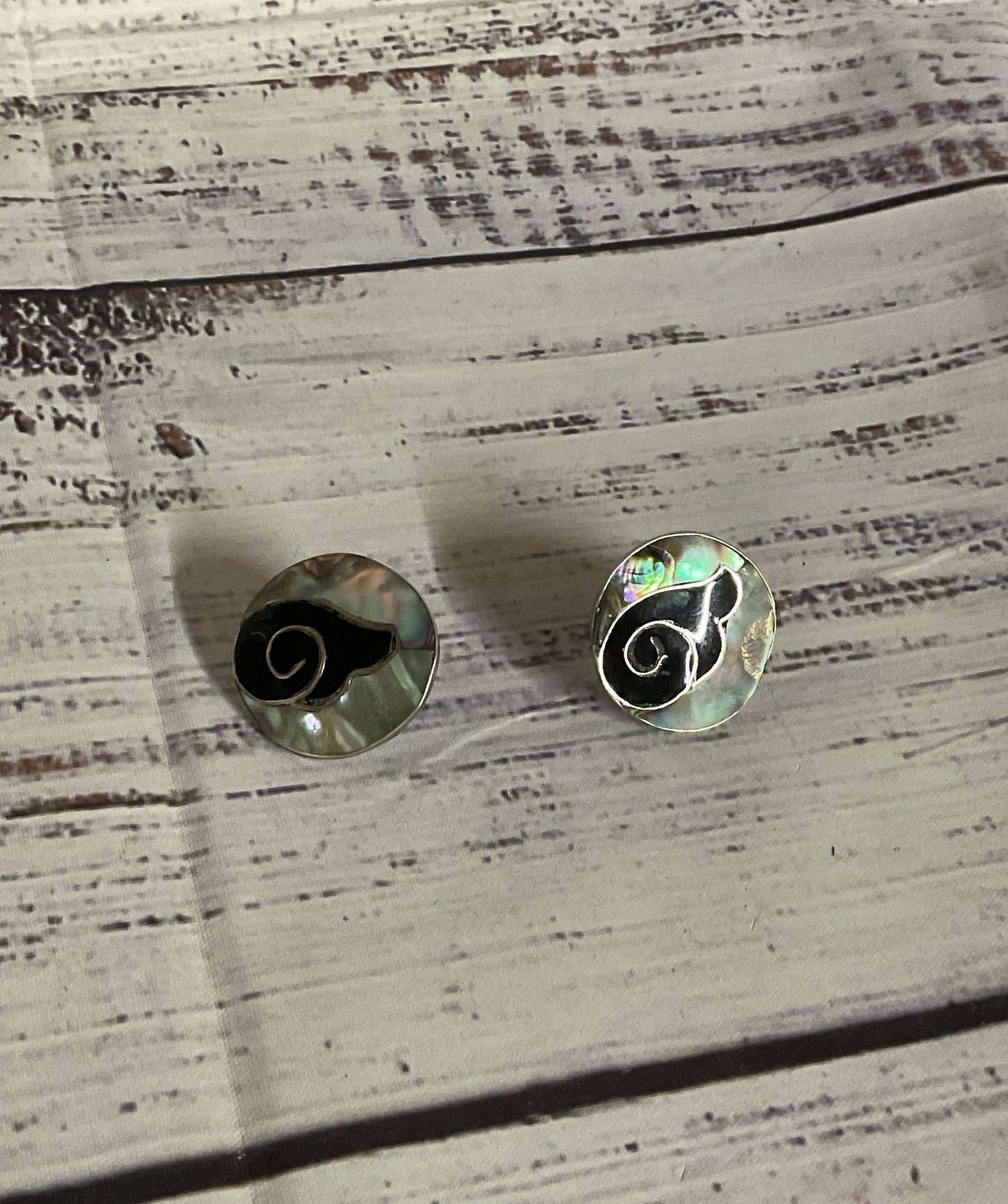 Mexico Sterling Silver Vintage Screw Back Abalone Earrings