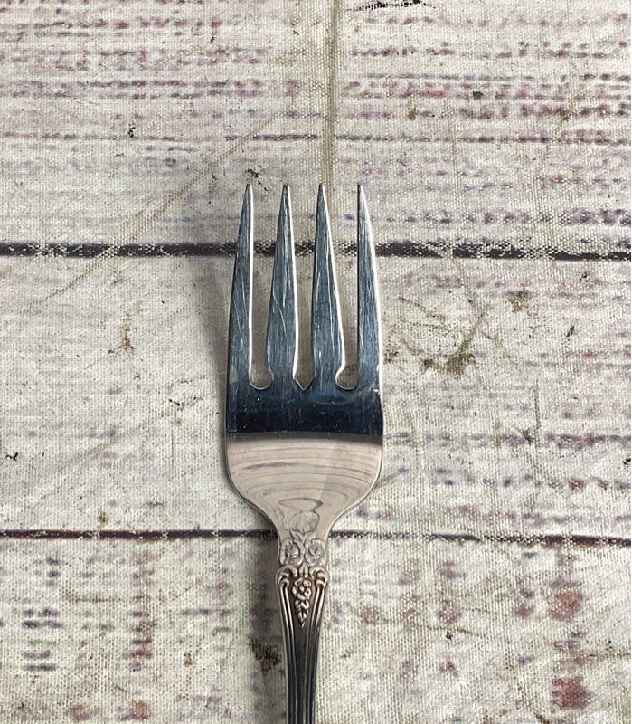 Onedia Vintage Set of 8 Renoir Pembrooke Salad Forks Stainless Steel