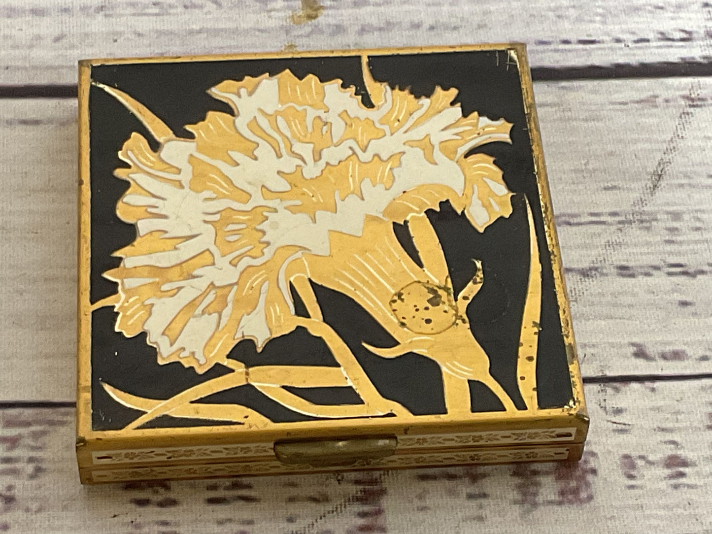 VTG. VOLUPTE Gold Tone Powder Compact- 2.5"