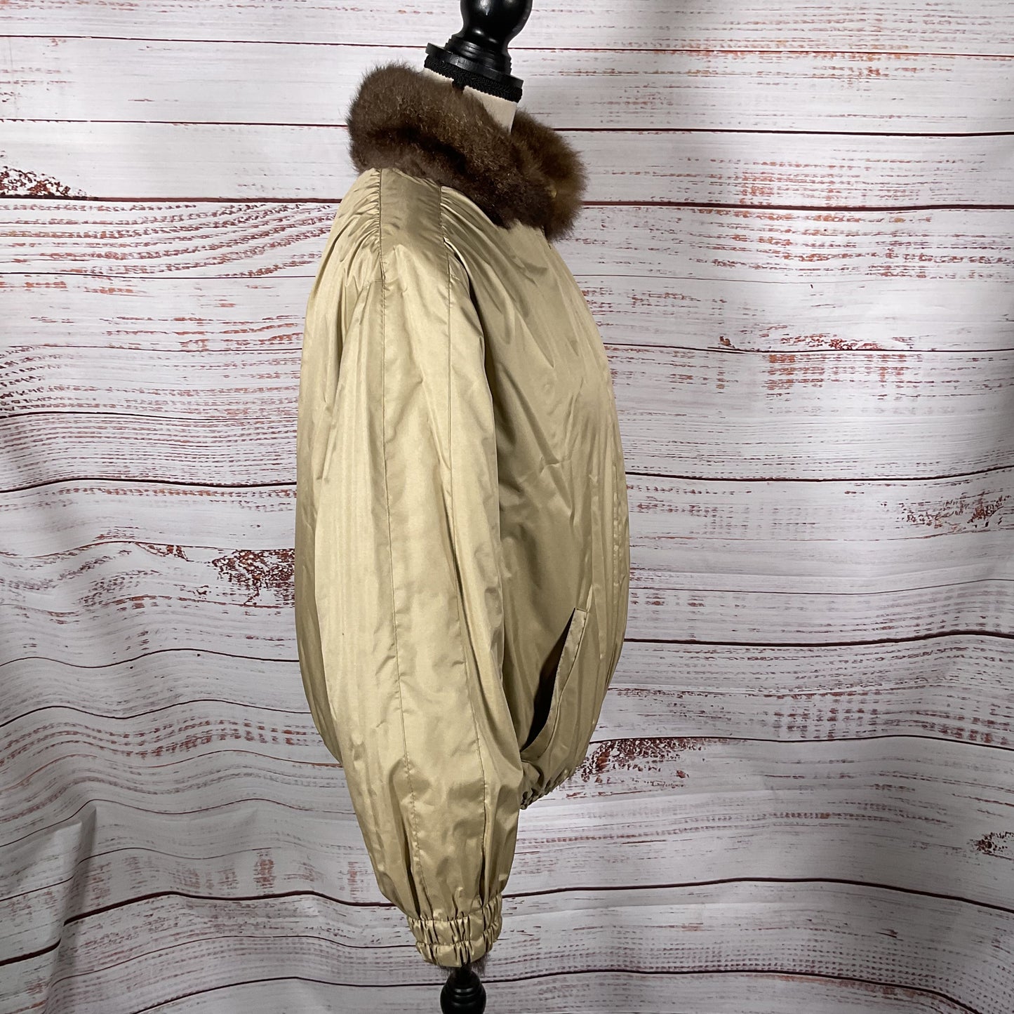 VTG. Reversible Women's Brown Tan Fur Coat- SZ M