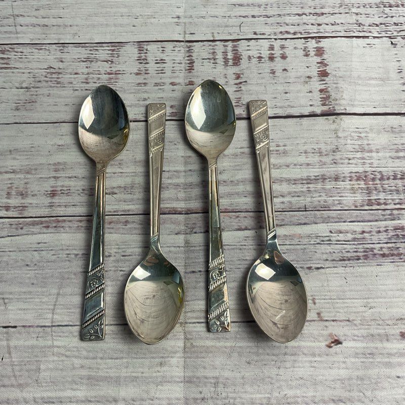Viners 4 Pc. Sheffield Extra A Electro Plate Silver Floral Pattern Tea Spoon Set