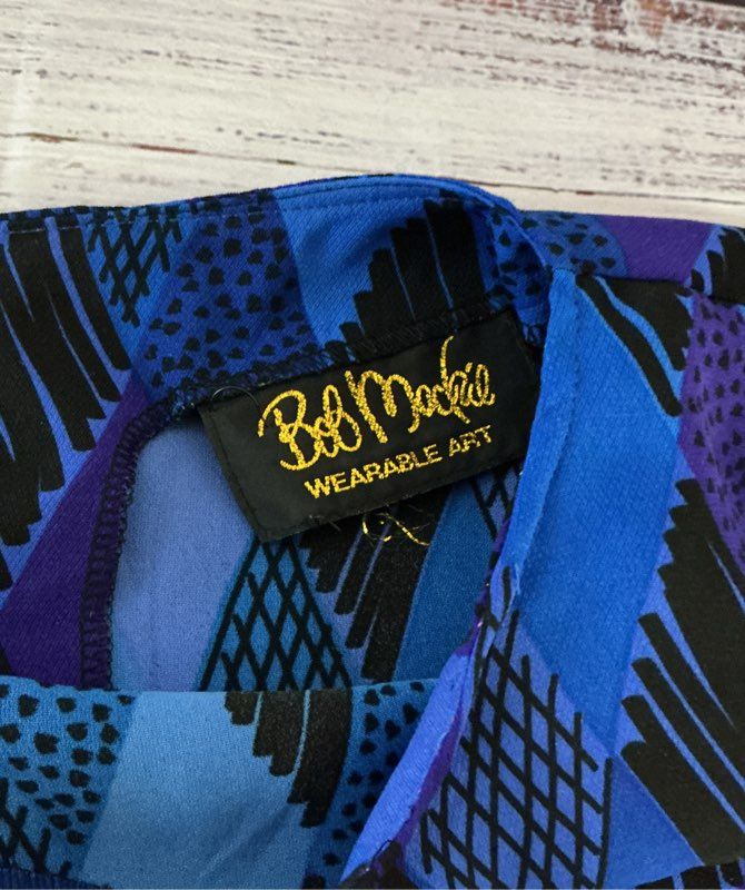 Women's Bob Mackie Wearable Art Black and Royal Blue Blouse Size XL