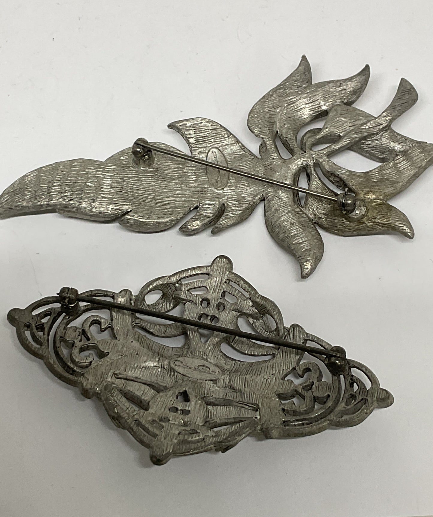 Lot 2 Oscar de la Renta Silver tone Vintage Brooch