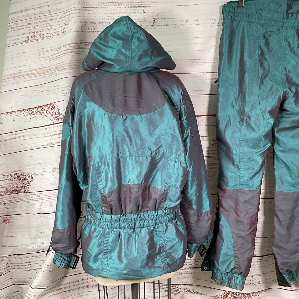 VTG. 80's & 90's COULIOR Men's Ski Snowsuit- SZ 42