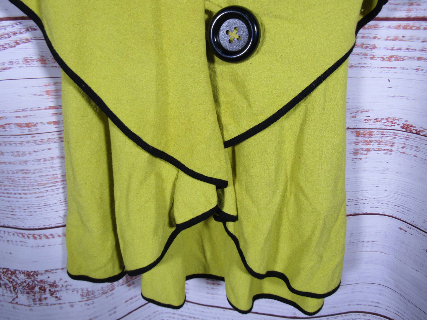 Peoria Emporium Women's Yellow Poncho Cape Jacket Size L