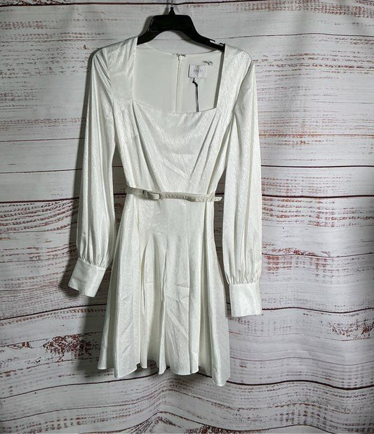 NWT One33 Social White Belted Dress Size 2 Retail $355