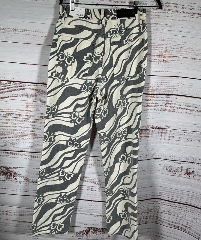 NWT PacSun Butterfly Print Dad Jeans Size 26
