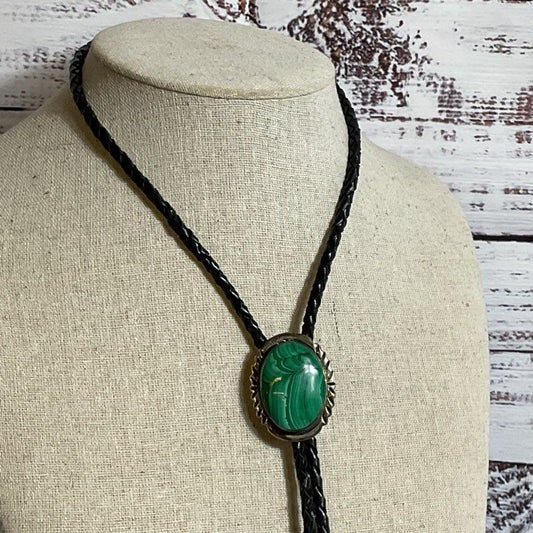 VTG. Sterling Silver Malachite Black Leather Rope Bolo Tie