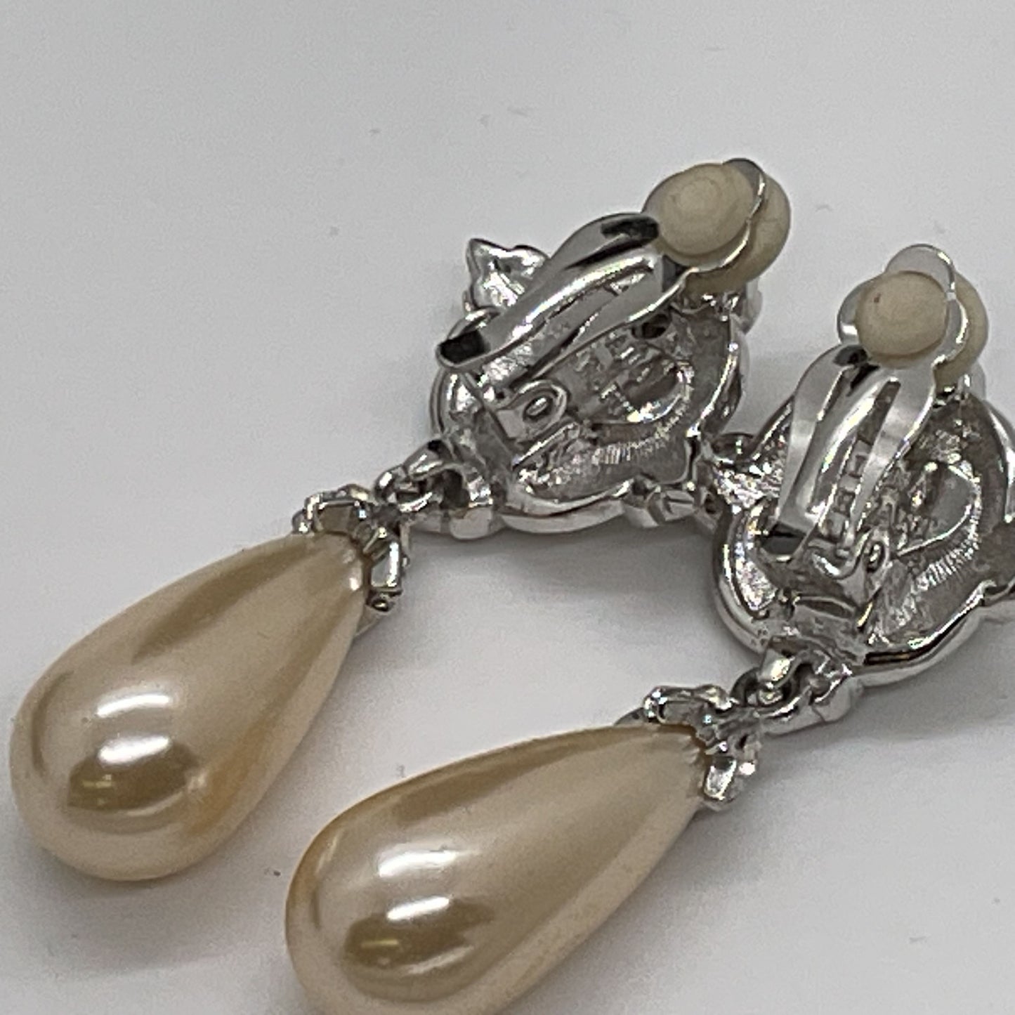 ALANA STEWART Silver Tone Faux Teardrop Pearl and Rhinestone Dangle Earrings