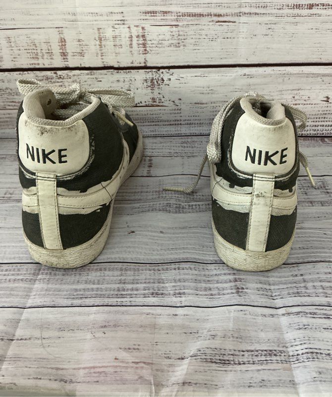 Men's Nike SB Blazer High Jackie Robinson Gray And White Sneakers Size 9.5