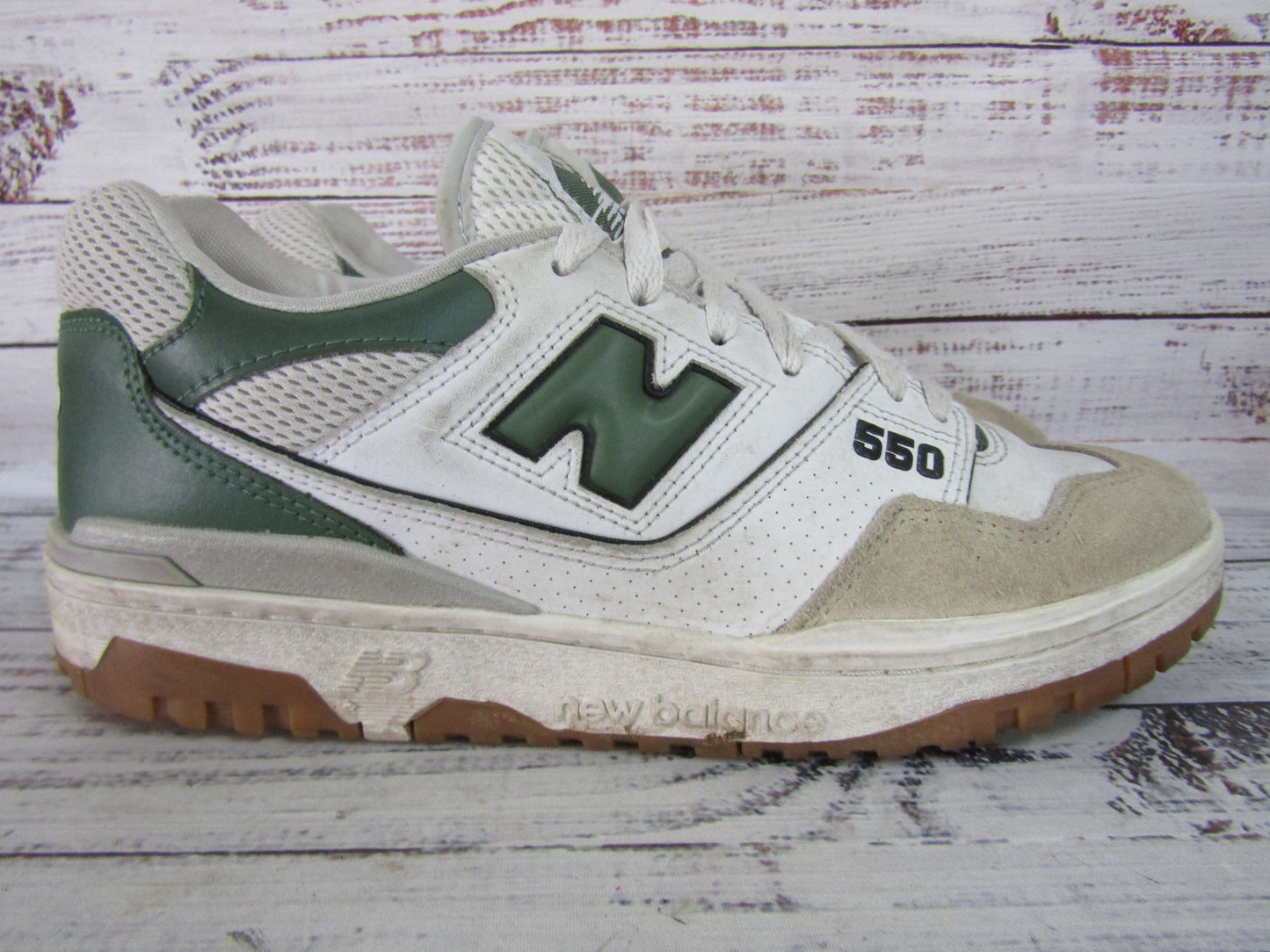 New Balance 550 Men's White Nori Low Top Sneakers Size 10 BB550ESB