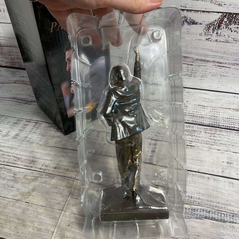NOB Pat Riley Los Angeles Lakers Polyresin Figure NBA Basketball Collectible
