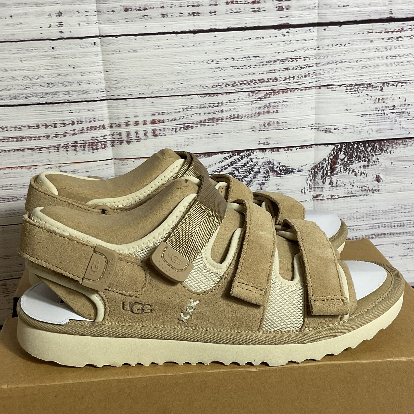 NWB UGG Goldencoast Women's Tan Strappy Sandals- SZ 4