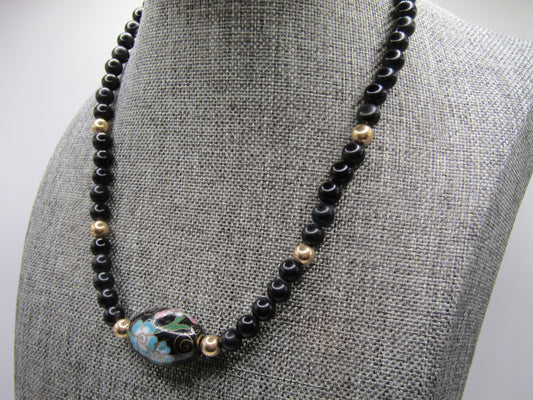14 1/4" 14k Yellow Gold Beaded Floral Enamel Pendant Necklace