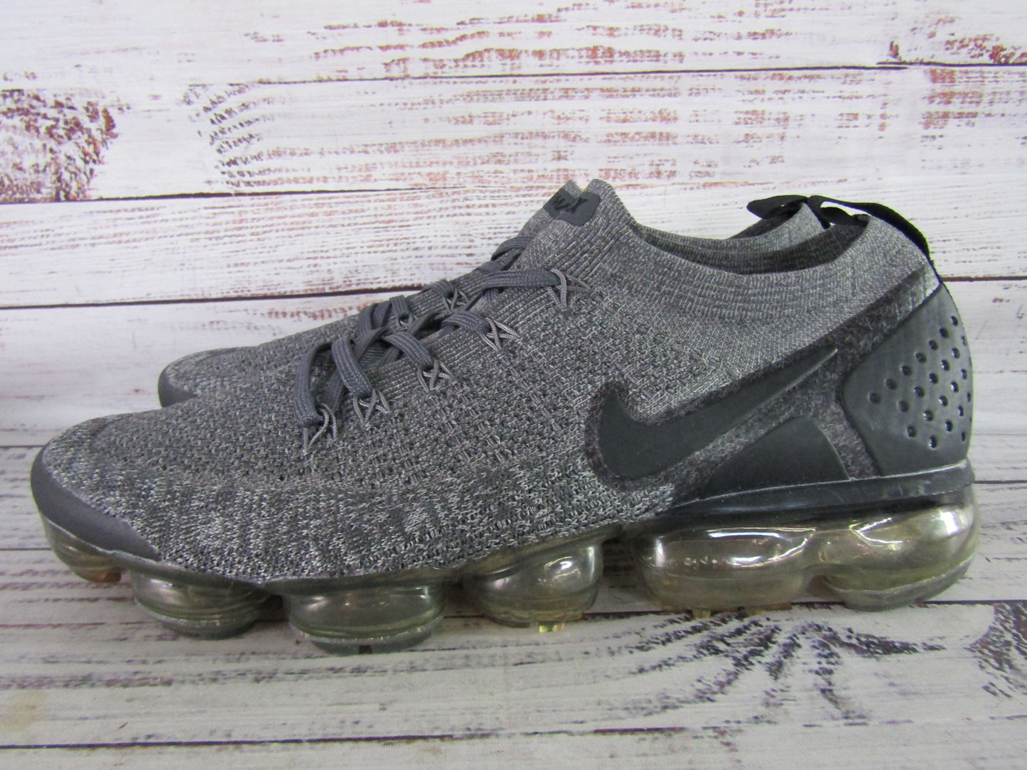 Nike Air Vapormax Flyknit 2 Wolf Grey Mens Gray Knit Sneakers Size 11 942842-002