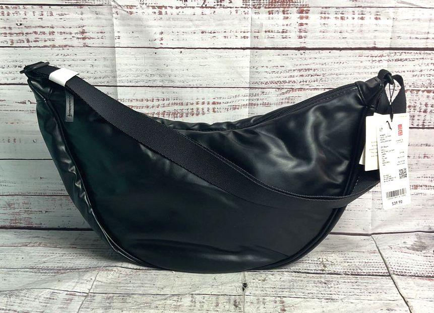 Uniqlo Faux Leather Round Shoulder Bag Black