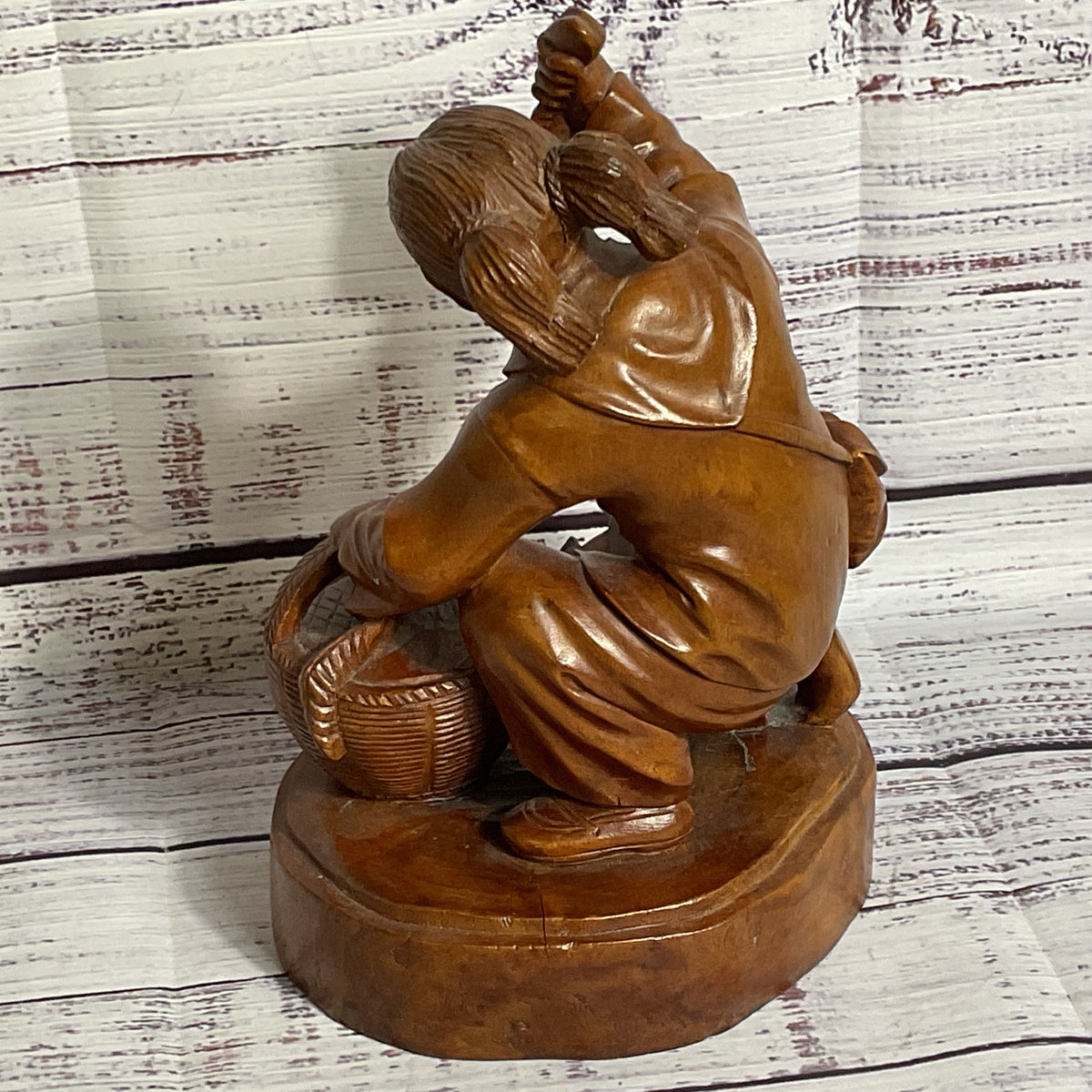 VTG./ANTIQUE Carved Boxwood Young Girl with Wheat and Basket- 5.5" x 7.5"