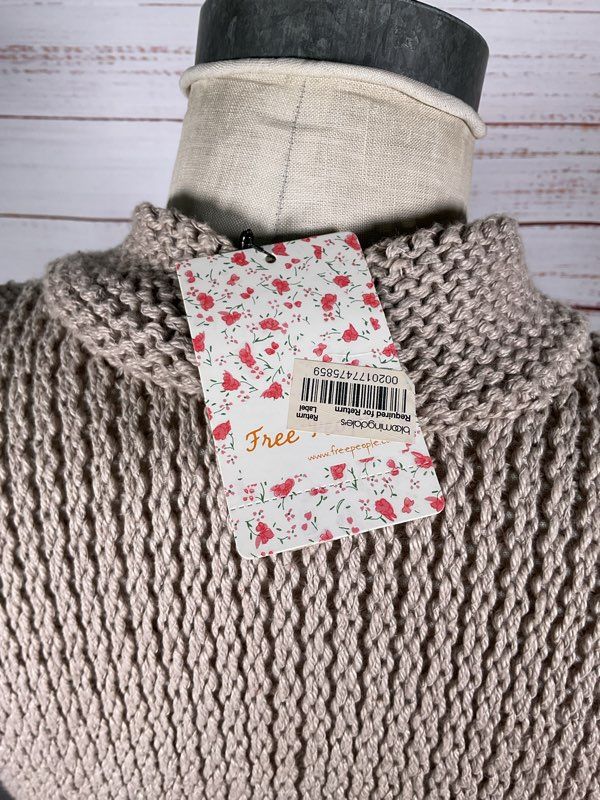 NWT Free People Women's Crochet Knit Double Button Short Sleeve Cardigan Top S
