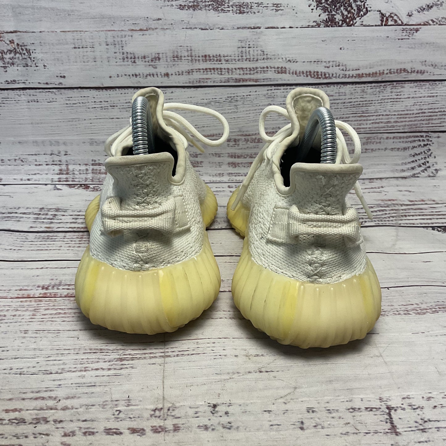 adidas Yeezy Boost 350 V2 Low Cream White Athletic Shoe Men Size 6