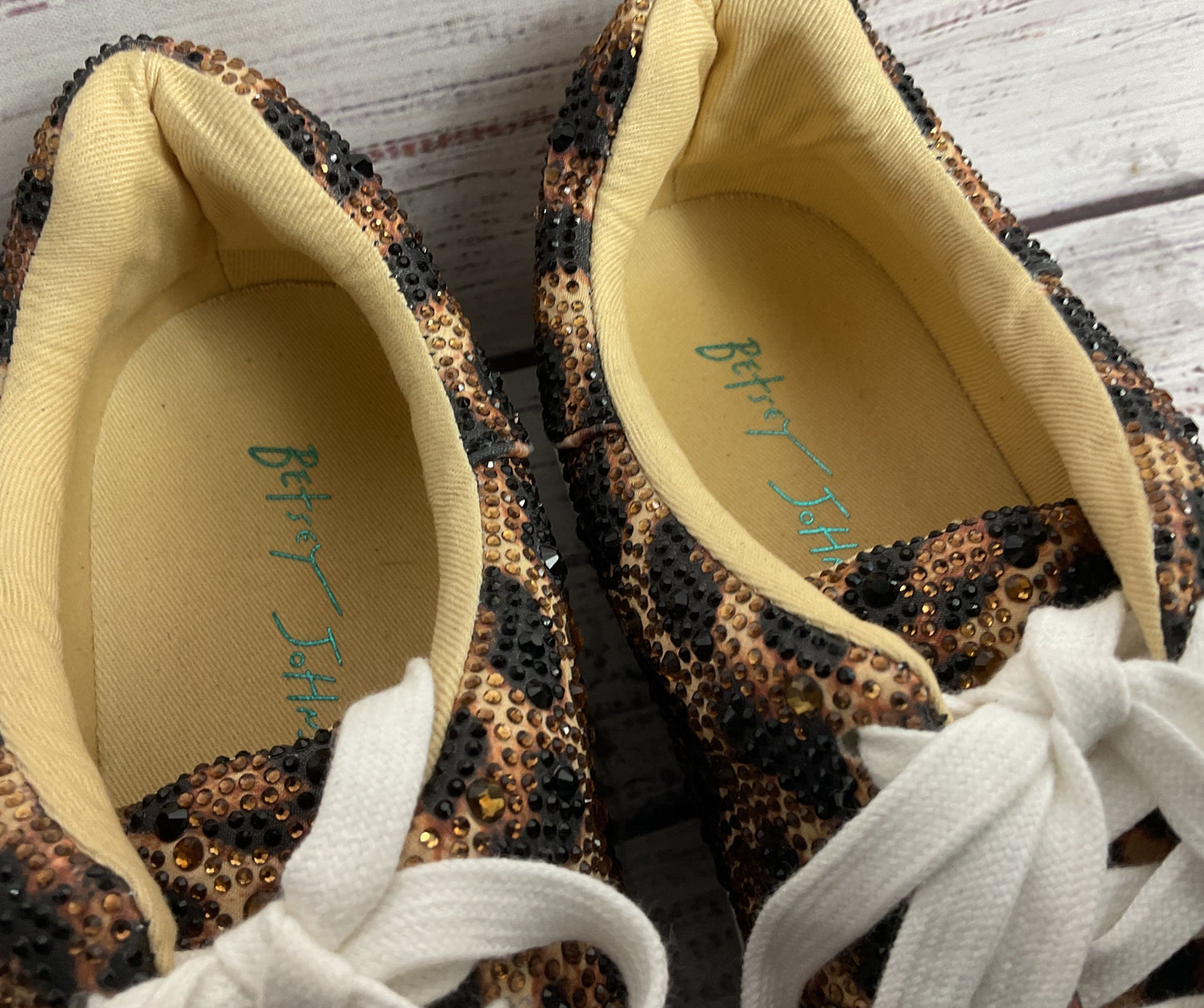 Betsey Johnson Suton Highwall Bling Platform Sneaker Tan Black Leopard Print 9