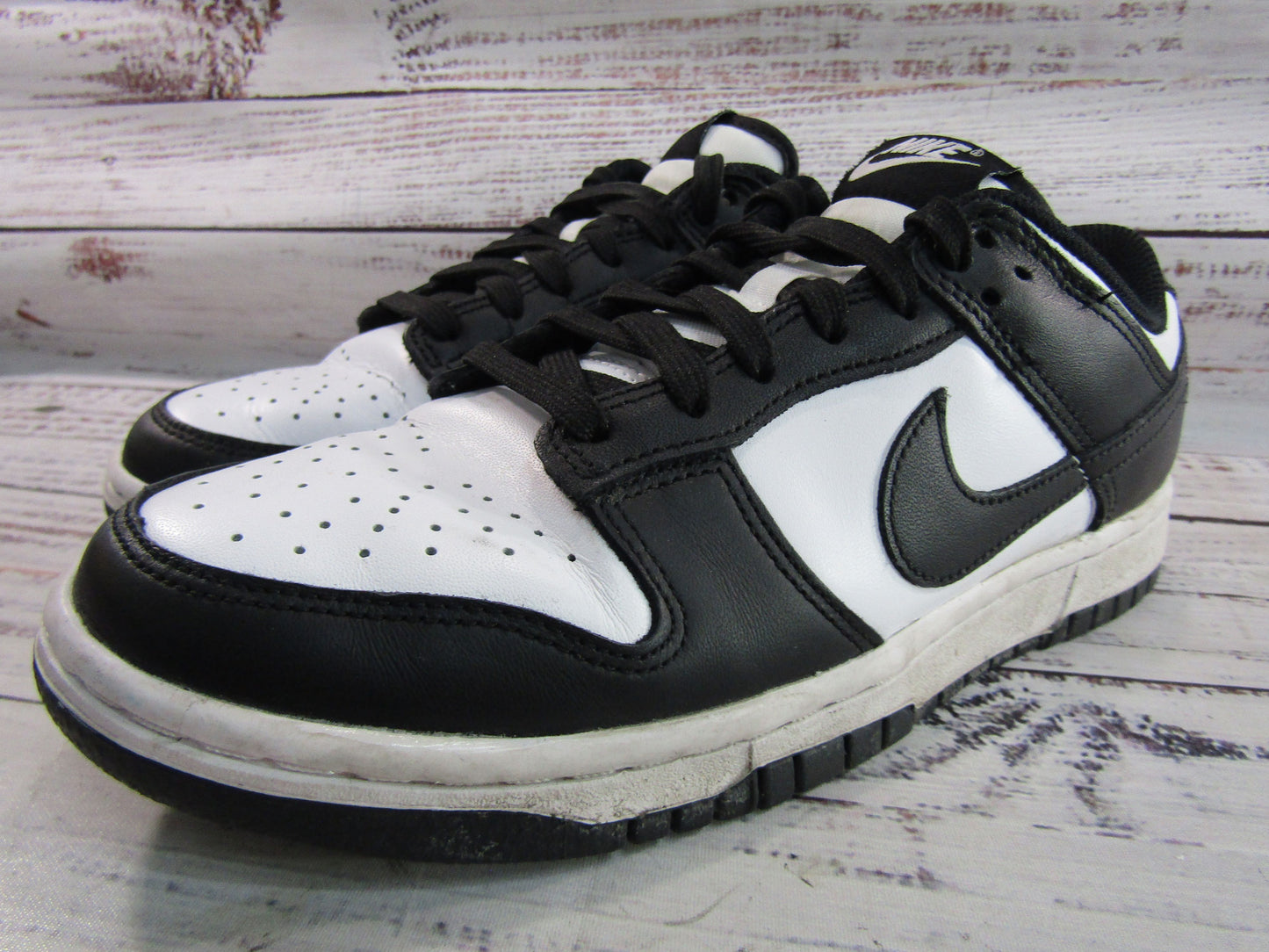 Nike Dunk Low Women's Black & White Low Top Sneakers Size 7.5 DD1503-101