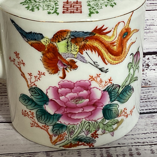 VTG. Chinese Famille Rose Dragon Teapot- 6.25" (1 of 3)