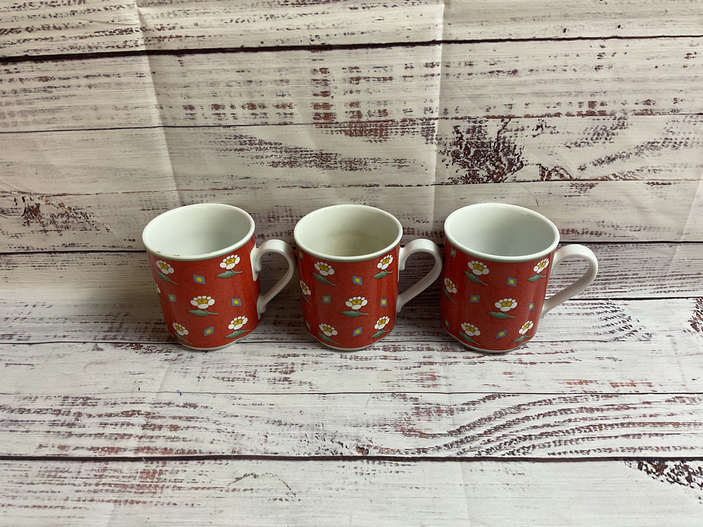 Villeroy & Boch Switch Ava Red/Blue Mugs [Set Of 5]