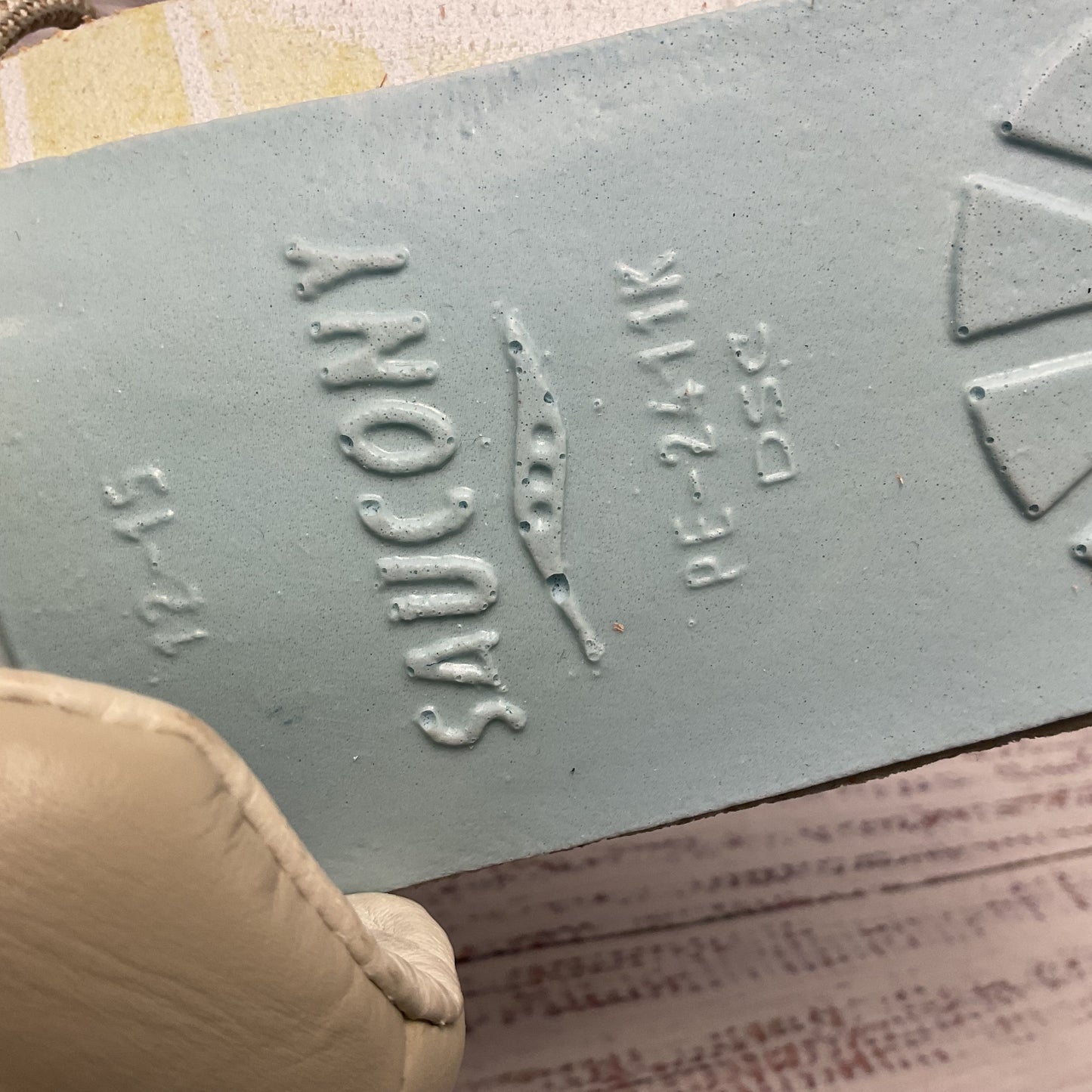 Saucony Grid 8000 Grey Athletic Sneaker Shoe Men Size 12