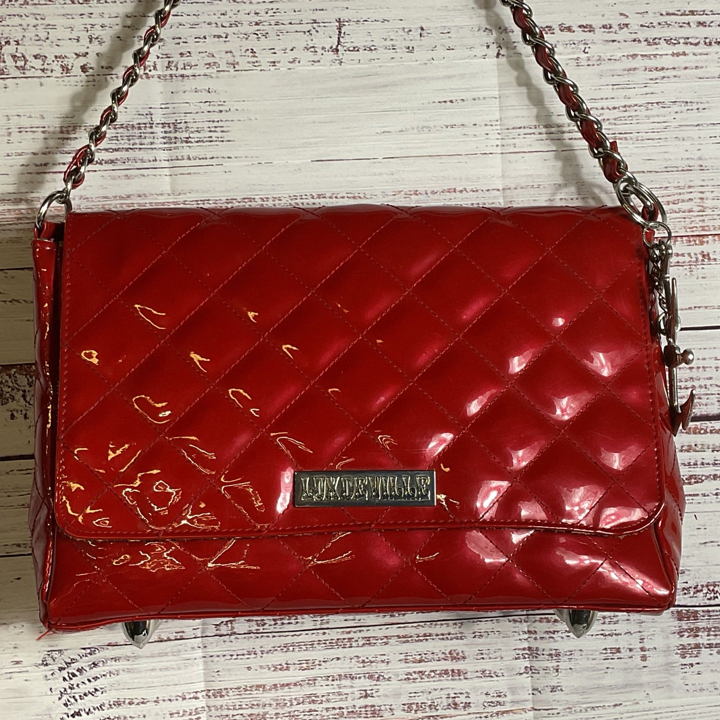 LUX DE VILLE Red Quilted Faux Patent Leather Chain Strap Shoulder Bag 8.5" x 12"