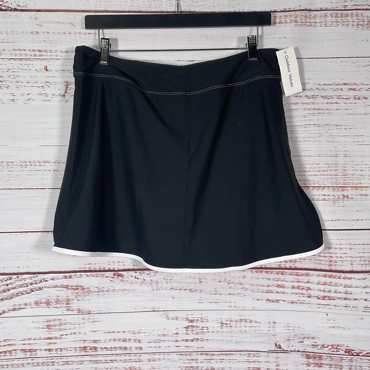 Outdoor Voices Black White Trim Tennis Athletic Skirt Shorts Skort - Size XL New
