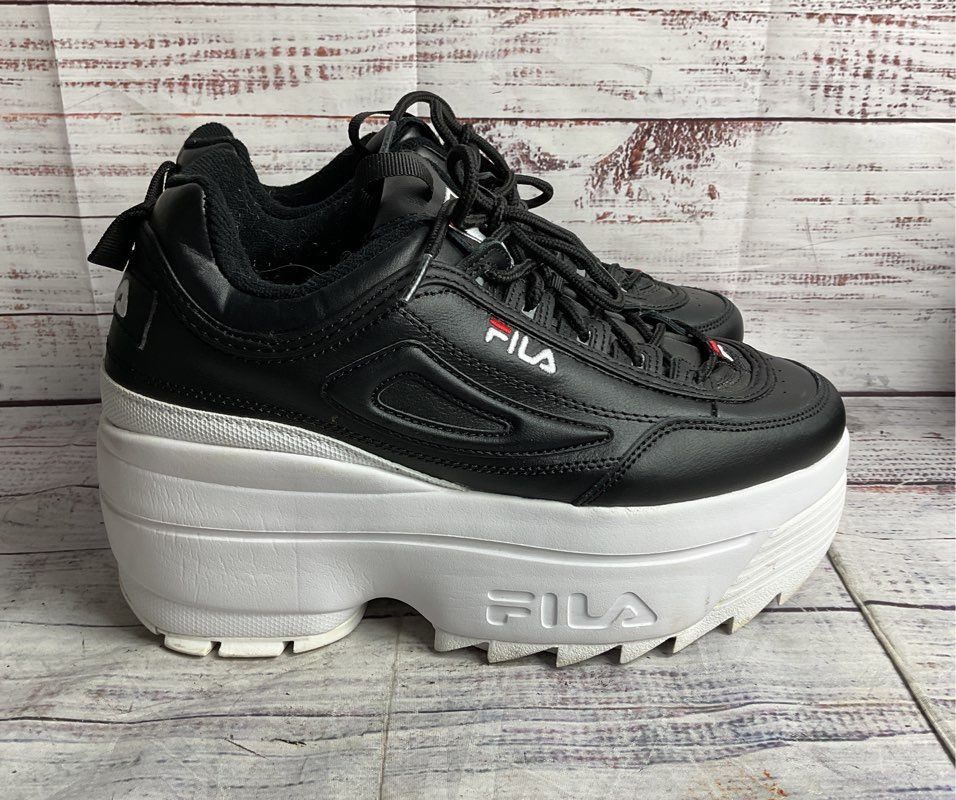 Fila Disruptor II Wedge Sneaker Black 6.5