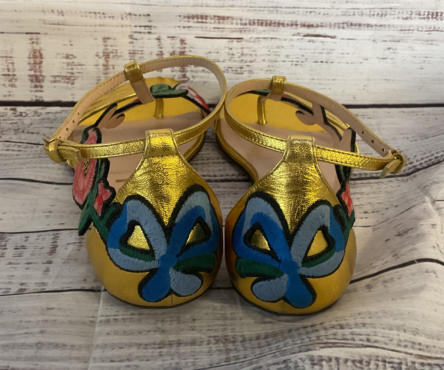 Gucci Leather Ophelia Floral Embroidered Flat Sandals Gold 6
