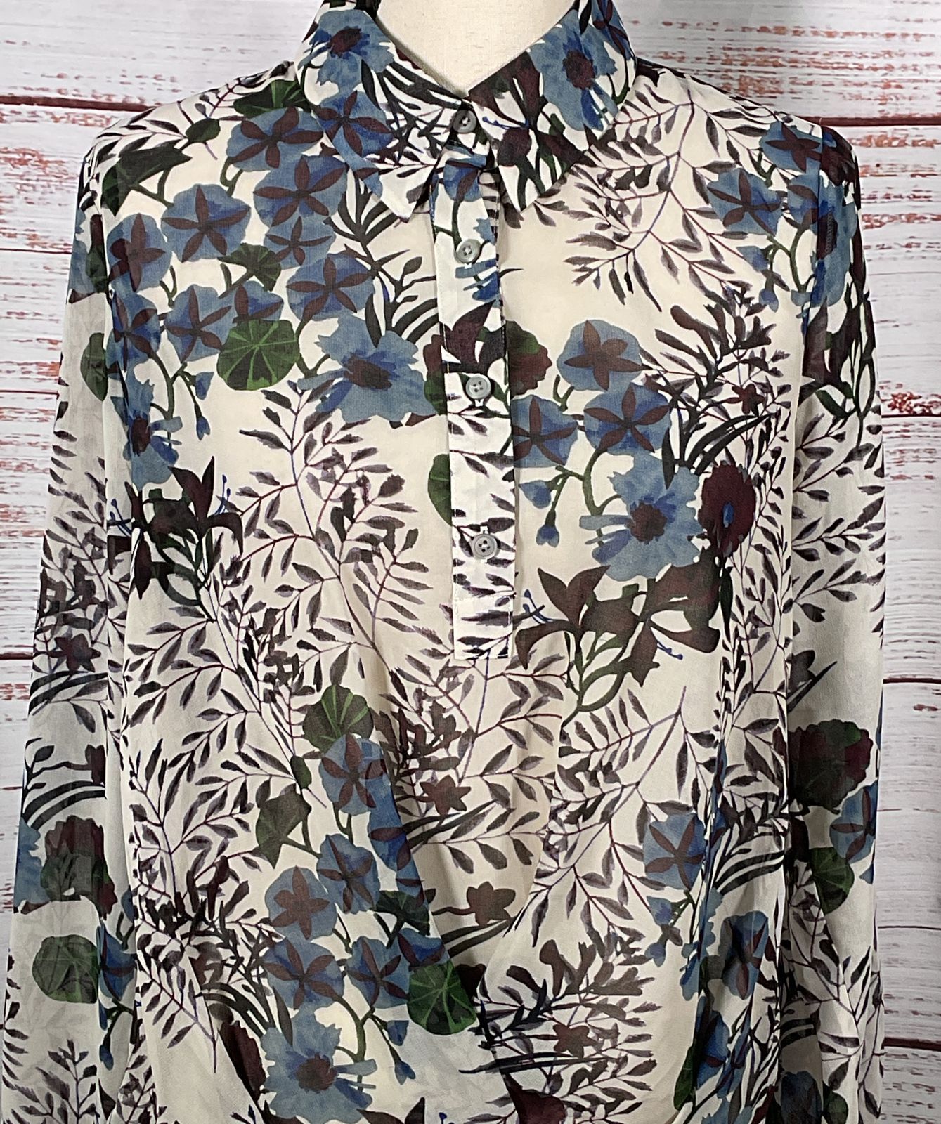 Cabi Floral Print Victoria Blouse Multicolor S