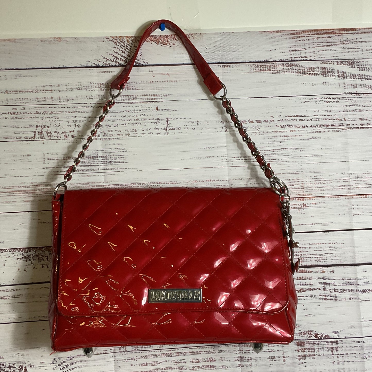 LUX DE VILLE Red Quilted Faux Patent Leather Chain Strap Shoulder Bag 8.5" x 12"